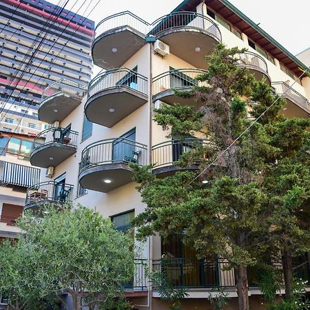 Koa Hotel Durrës Kültér fotó