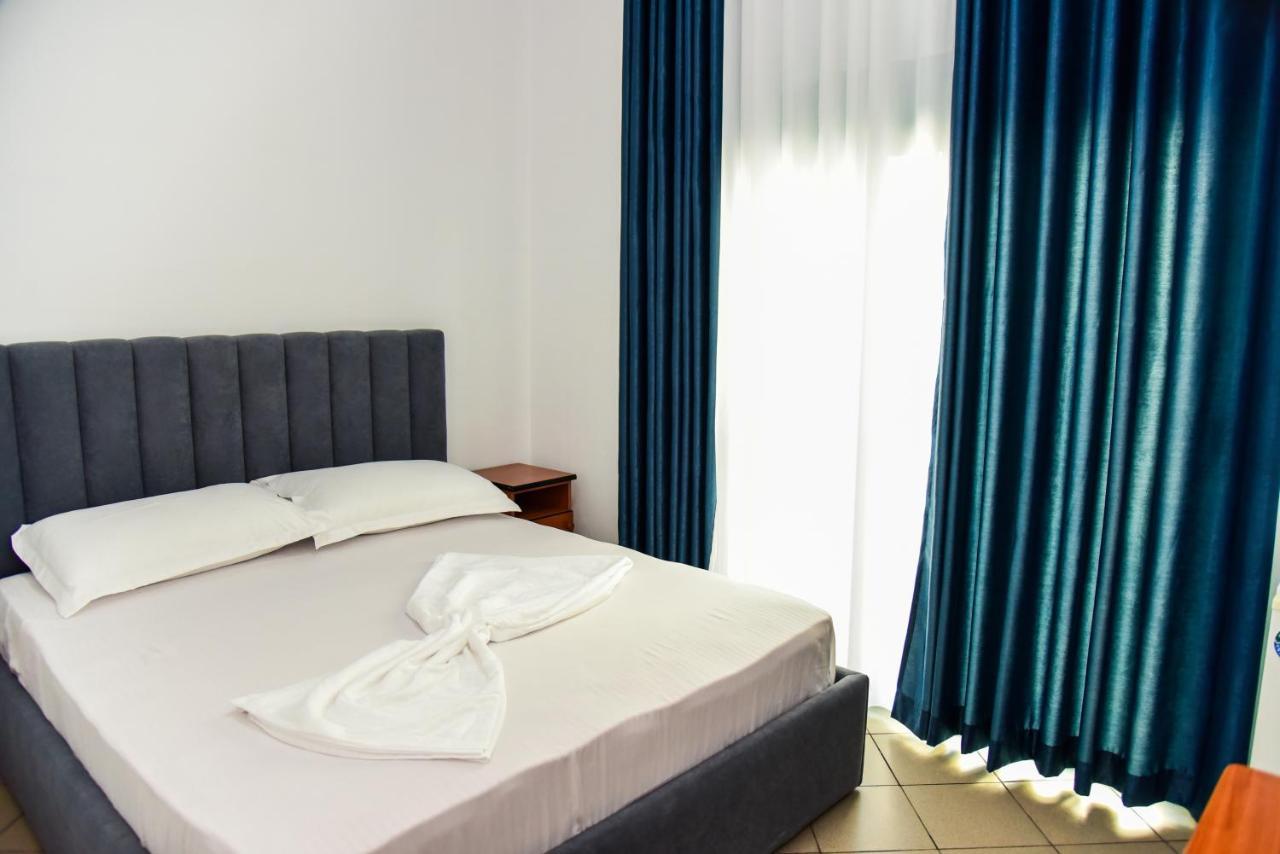 Koa Hotel Durrës Kültér fotó